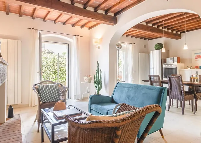 Borgo La Fonte - Together In Tuscany * Кортона